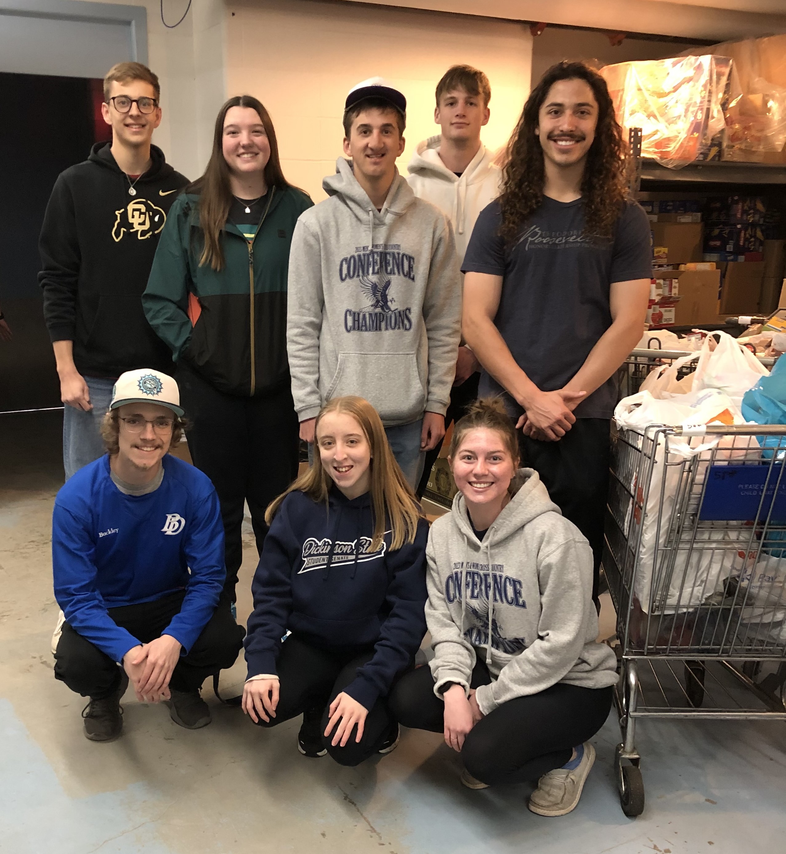 TRHLP students deliver over 600 pounds of food to the Amen Food Pantry.