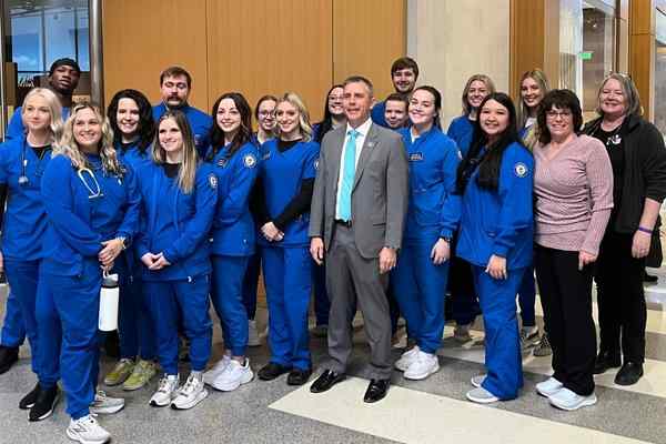 Nursing Students and Governor Armstrong