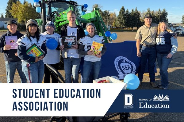 SEA at homecoming parade