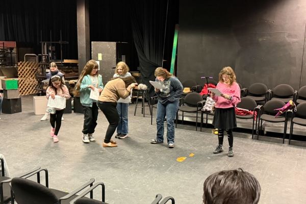 Students reading lines